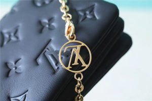 louis vuitton beltbag coussin monogram black for women womens handbags shoulder and crossbody bags 51in13cm lv 9988