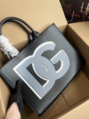 1-Dolce  Gabbana Small Dg Daily Shopper With Dg Logo Print Black For Women 14.6In37cm Dg Bb7023aq276hnsxi   9988