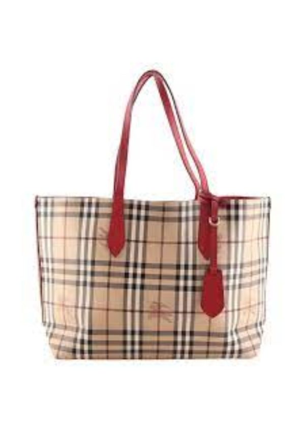 11 exclusive burberry reversible tote haymarket canvas medium for women womens bags 193in49cm 9988