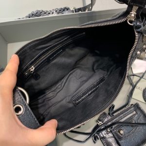 1 balenciaga le cagole xs shoulder bag in black for women womens bags 13in33cm 9988