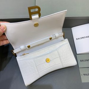 balenciaga hourglass wallet on chain in white for women womens bags 76in19cm 6560501lrgm9016 9988