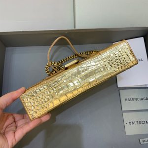 7 balenciaga hourglass wallet on chain in gold for women womens Bags Outline 9in23cm 9988