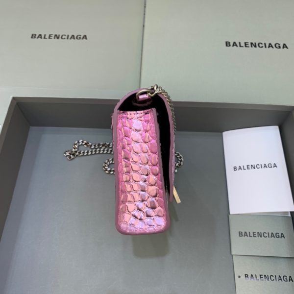 balenciaga hourglass wallet on chain in pink for women womens bags maroon 76in19cm 9988