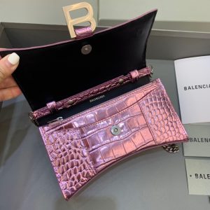 3 balenciaga hourglass wallet on chain in pink for women womens bags maroon 76in19cm 9988