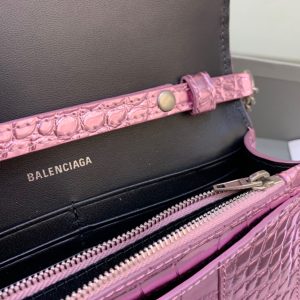 9 balenciaga hourglass wallet on chain in pink for women womens bags maroon 76in19cm 9988