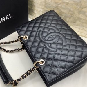 14 chanel cardigans classic tote bag gold toned hardware black for women 133in34cm 9988