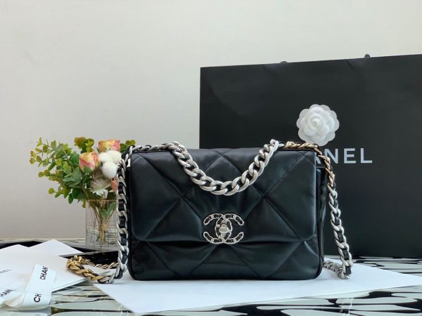 10 chanel classic flap bag black for women 102in26cm 9988