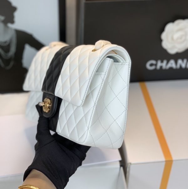 3 chanel mini flap bag white for women 98in25cm 9988