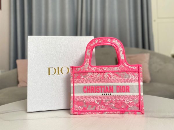 Dior tote pink best sale