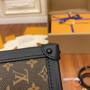 6 louis vuitton pochette trunk verticale monogram canvas black for women womens chain wallet 69in18cm lv m63913 9988