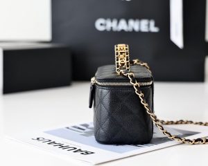 6 modele chanel small vanity case black for women 67in17cm as3171 9988