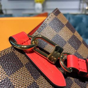 Manu Semi Patent Leather Shoulder Bag