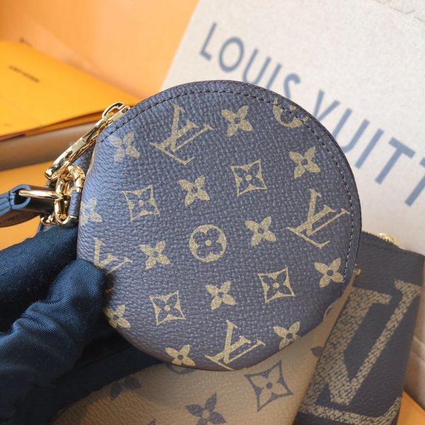 Louis Vuitton Trio Pouch Monogram Giant Monogram Reverse And Monogram Mini Canvas For Women Womens Wallet 7.7In19.5Cm Lv M68756 9988 Acm Shop Valise souple Louis Vuitton Pegase en toile damier