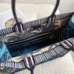dior book tote with zipper