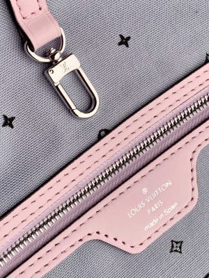 Louis Vuitton przedstawia nowe wariacje torby Capucines
