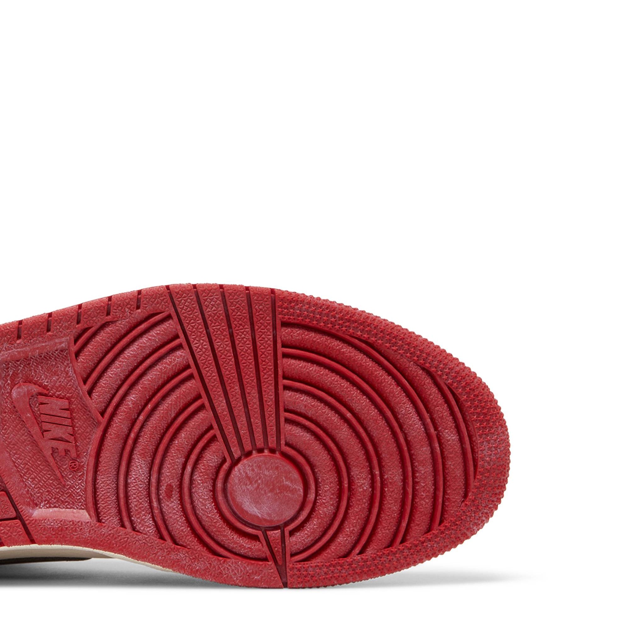Men's Nike Air Jordan Retro 1 High OG 'Chicago Lost & Found