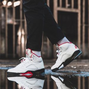 Acm Shop Jordan 5 Retro Fire Red Silver Tongue 2020 9988 Wissenswertes uber die Jordan Brand