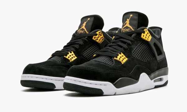 Jordan on sale 3 royalty