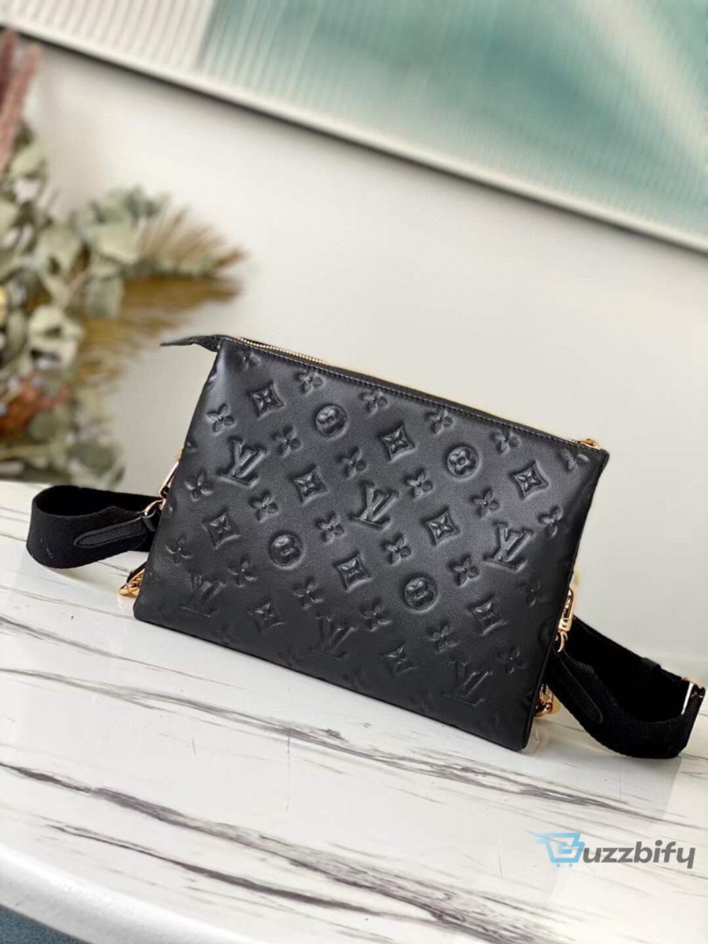 Louis Vuitton Coussin Pm Monogram 10.2 Inches Black  7777