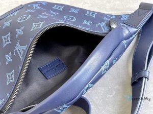 Louis Vuitton Discovery Bumbag Pm Monogram Shadow Navy Blue For Men Mens Belt Bags 17.3In44cm Lv M45729  2799