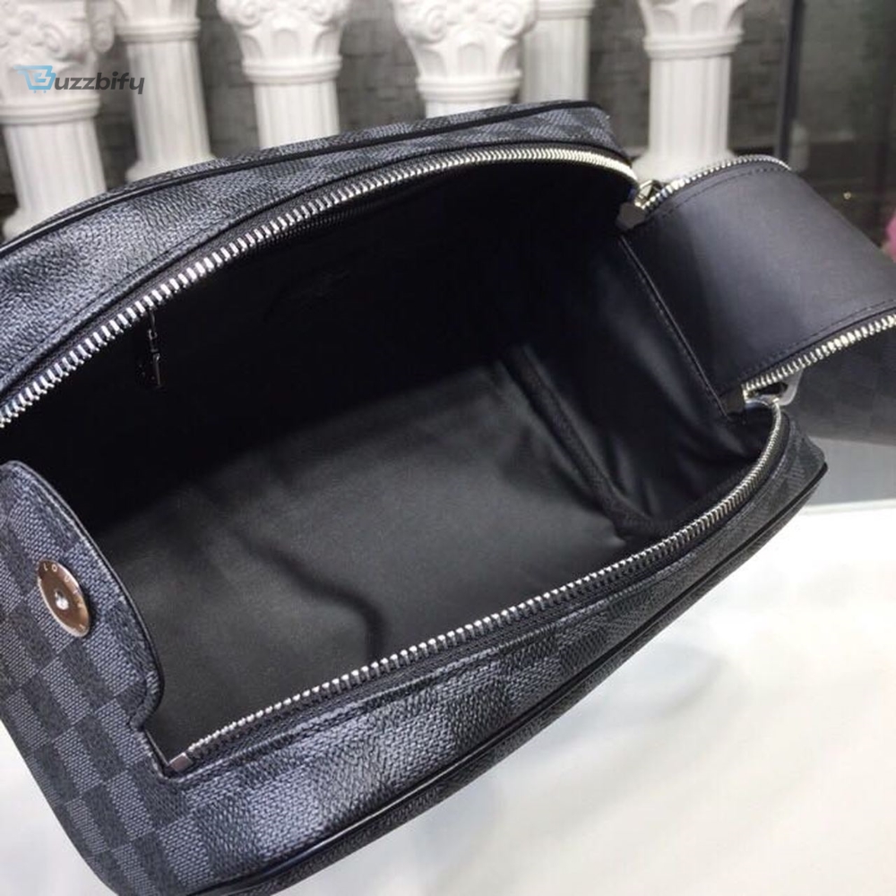 Louis Vuitton King Size Toiletry Damier Graphite Canvas For Women Womens Bags Travel Bags 11In28cm Lv 11 Louis Vuitton OnTheGo MM Monogram And Monogram Reverse Canvas For Women, Women’s Handbags, Shoulder Bags 13.8in/35cm LV M45321
