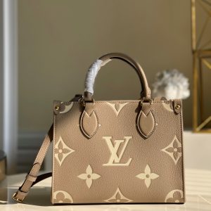 Louis Vuitton pre-owned Saintonge camera bag