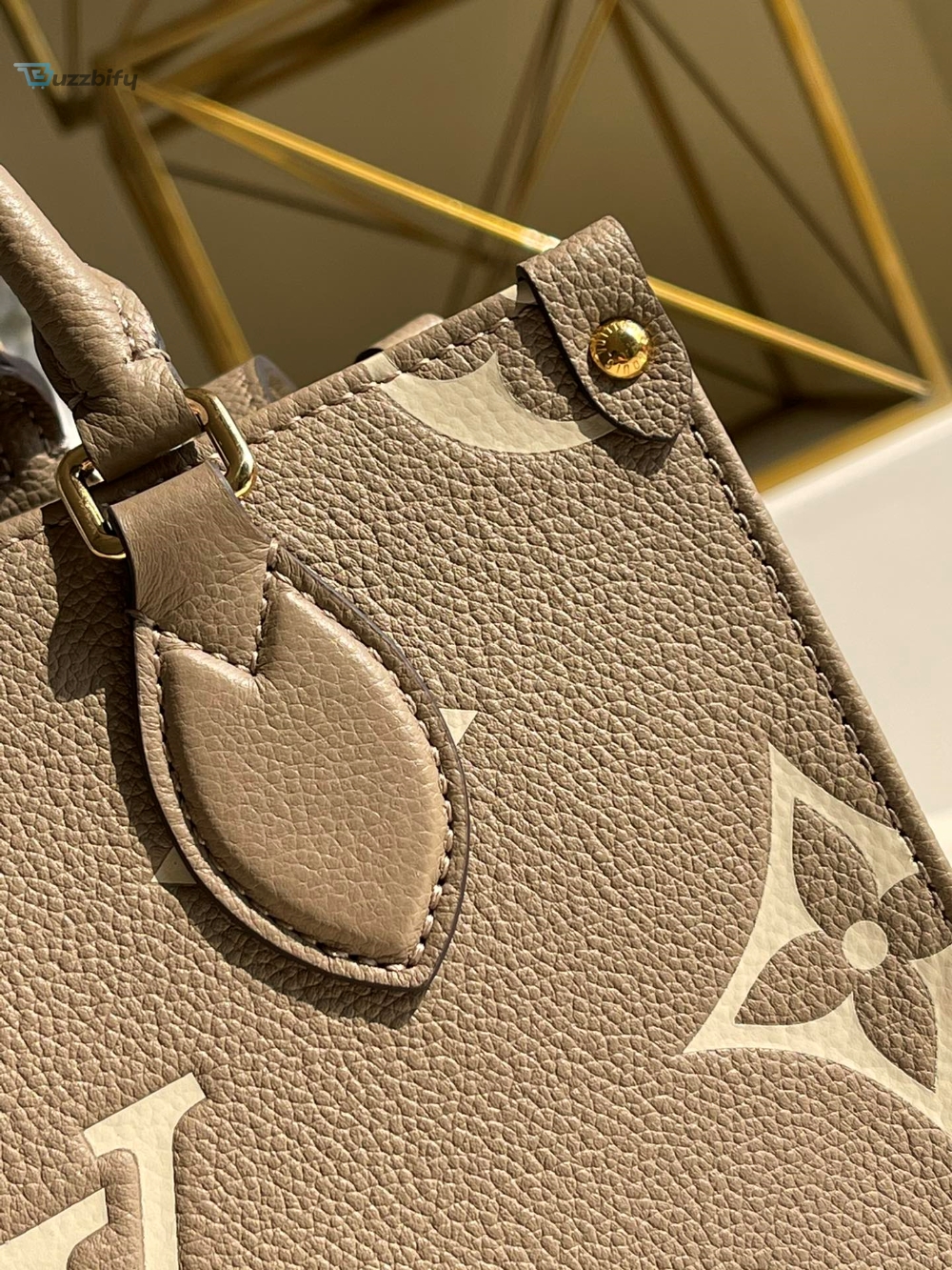 Louis Vuitton Handle Bag 25cm Light-Brown
