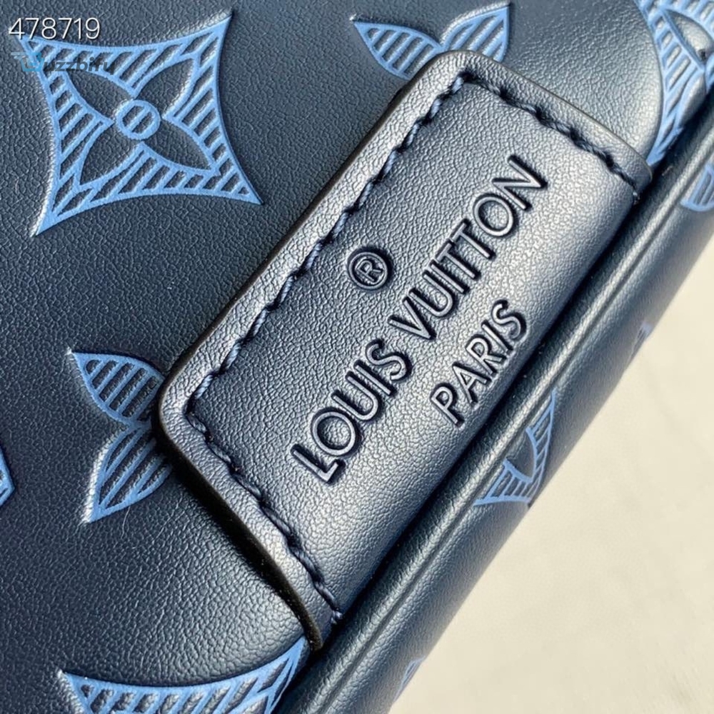 Louis Vuitton Discovery Bumbag PM Monogram Shadow Navy Blue For Men, Men’s Belt Bags 17.3in/44cm LV M45729
