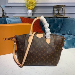 Louis Vuitton 2021 pre-owned Toiletry Pouch 15