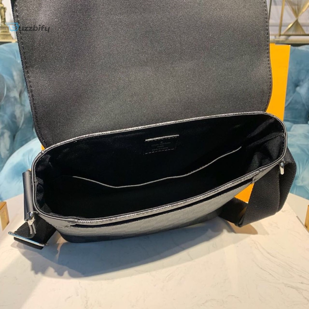 Louis Vuitton District PM Damier Graphite Canvas For Men, Men’s Bags, Shoulder And Crossbody Bags 9.8in/25cm LV N41028
