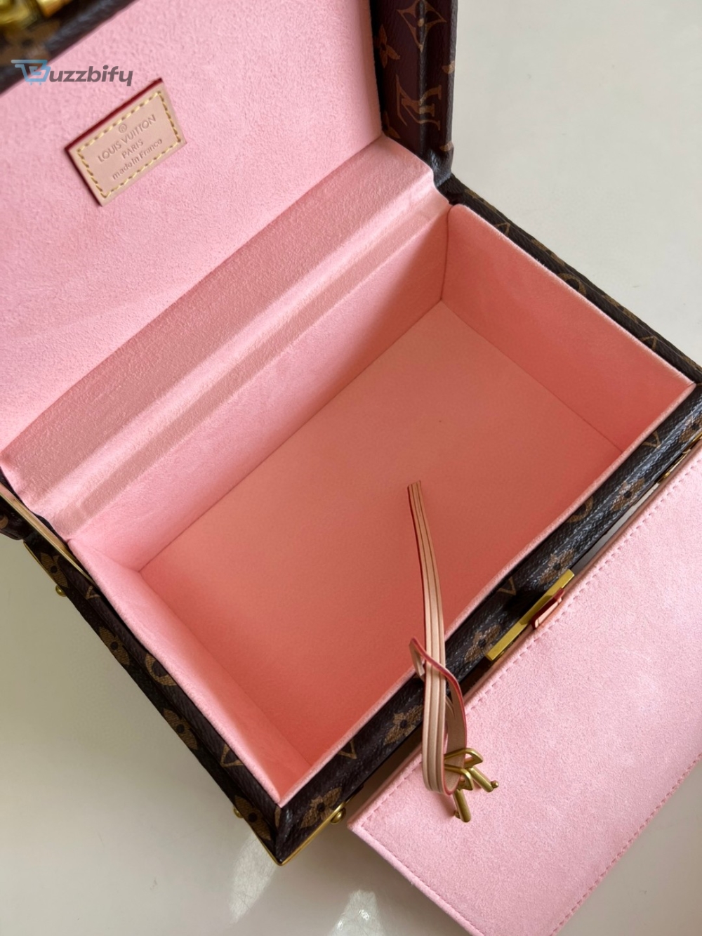 Louis Vuitton Coffret Tresor 24 For Brown/Pink Women, Women’s Handbags, Shoulder Bags And Crossbody Bags 9.4in/24cm LV
