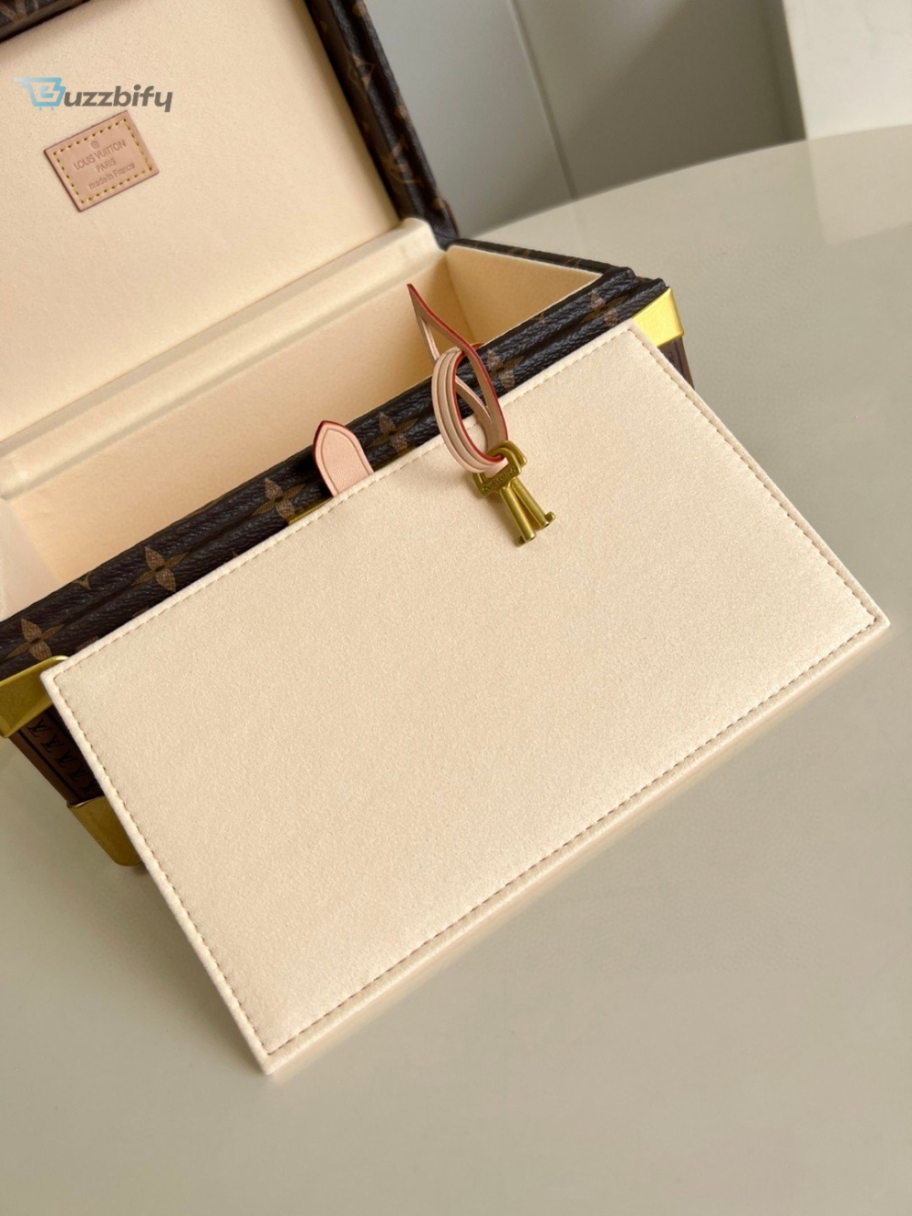 Louis Vuitton Coffret Tresor 24 For Brown/Beige Women, Women’s Handbags, Shoulder Bags And Crossbody Bags 9.4in/24cm LV M20292
