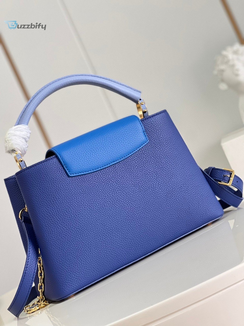 Louis Vuitton Capuciness MM Handbag Blue For Women, Women’s Handbags, Shoulder Bags And Crossbody Bags 12.4in/32cm LV
