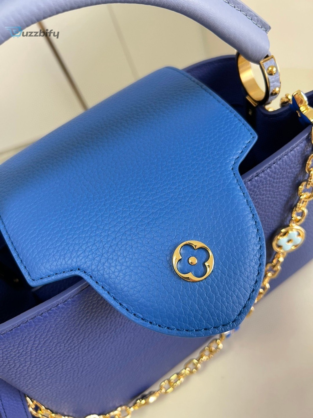 Louis Vuitton Capuciness MM Handbag Blue For Women, Women’s Handbags, Shoulder Bags And Crossbody Bags 12.4in/32cm LV
