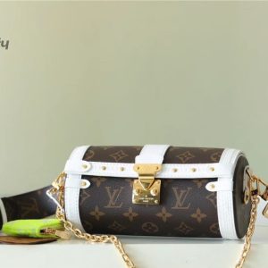 Шелковый платок в стиле louis vuitton