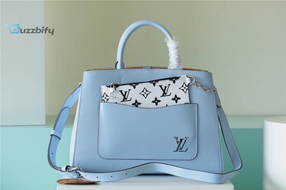Louis Vuitton's Spring 2019 Collection Is an '80s Outer