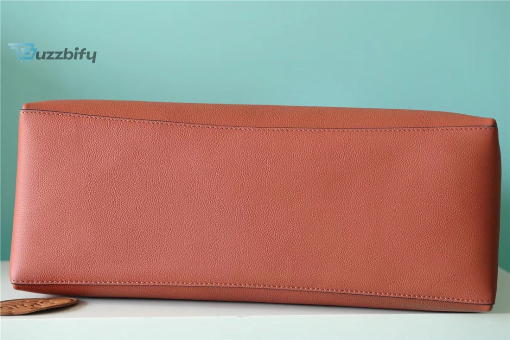 Louis Vuitton Lockme Shopper Grain Chataigne Brown For Women Womens Handbags Shoulder And Crossbody Bags 10.4In26.5Cm Lv M58927