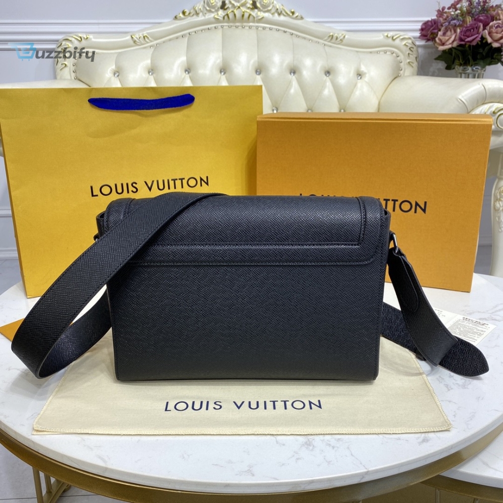 Louis Vuitton New Flap Messenger Bag Taiga Black For Men, Men’s Bags, Shoulder And Crossbody Bags 11.1in/28.3cm LV M30807
