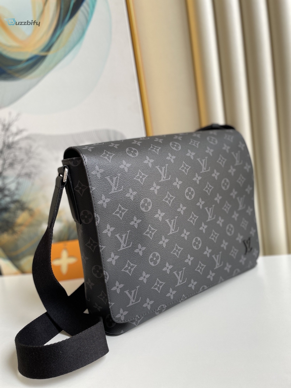 Louis Vuitton District MM Monogram Eclipse Canvas For Men, Men’s Bags, Shoulder And Crossbody Bags 12.2in/31cm LV M44001
