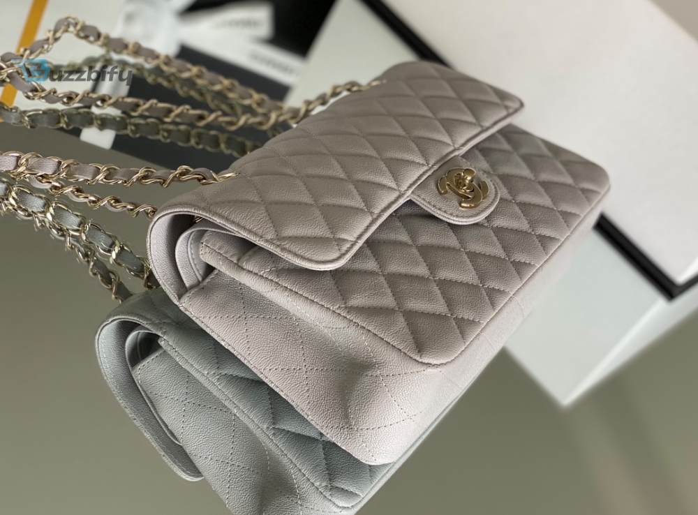 Chanel Classic Handbag 26Cm Grey For Women A01112 28 Chanel Pre-Owned V-neck knitted cardigan