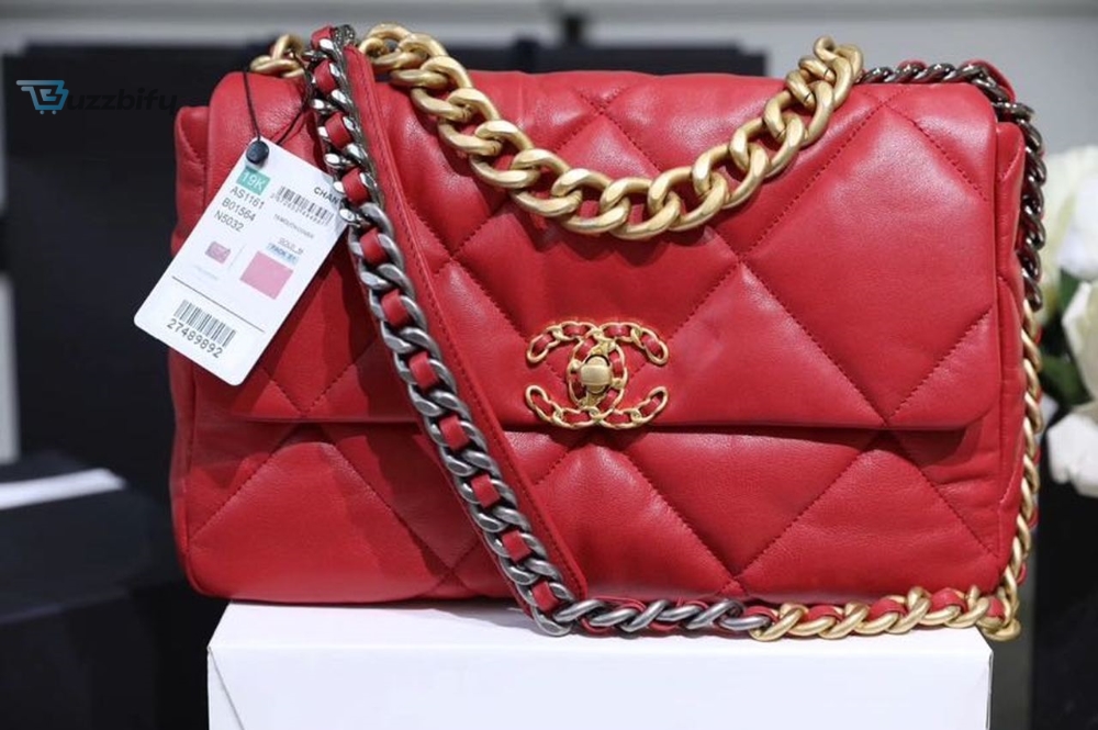 Chanel 19 Handbag 26Cm Red For Women As1160