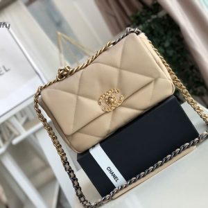 Chanel Boy Schultertasche