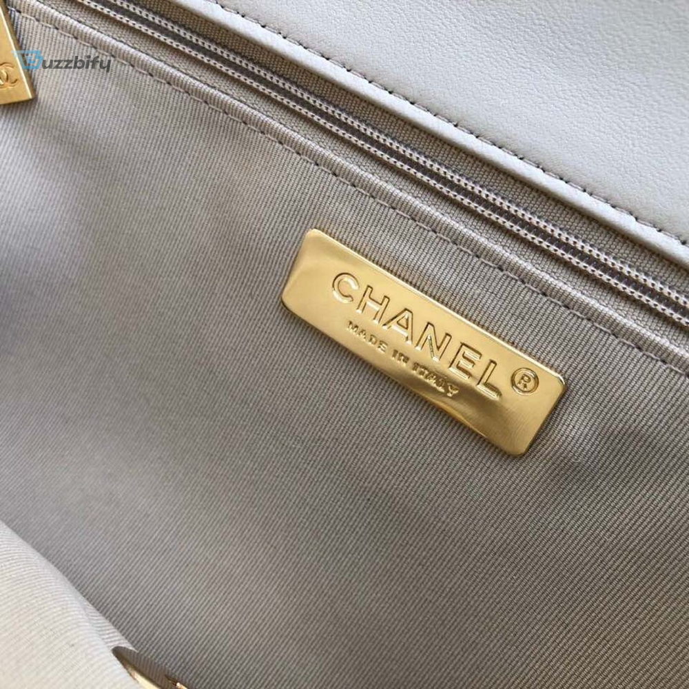 Chanel 19 Flap Bag Beige For Women 10.1in/26cm