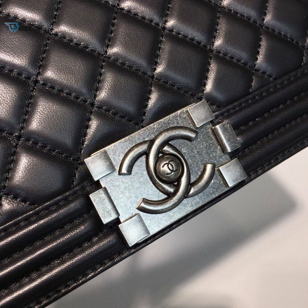 Chanel Boy Handbag Silver Hardware Black For Women, Women’s Bags, Shoulder And Crossbody Bags 9.8in/25cm A67086