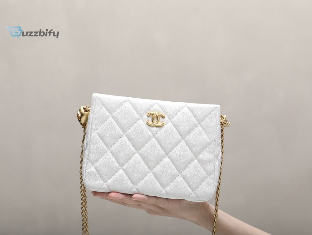 Chanel Hobo Heart Adjustment Buckle White For Women 18Cm 7.1In 21 Chanel HoBo Heart Adjustment Buckle White For Women 18cm / 7.1in