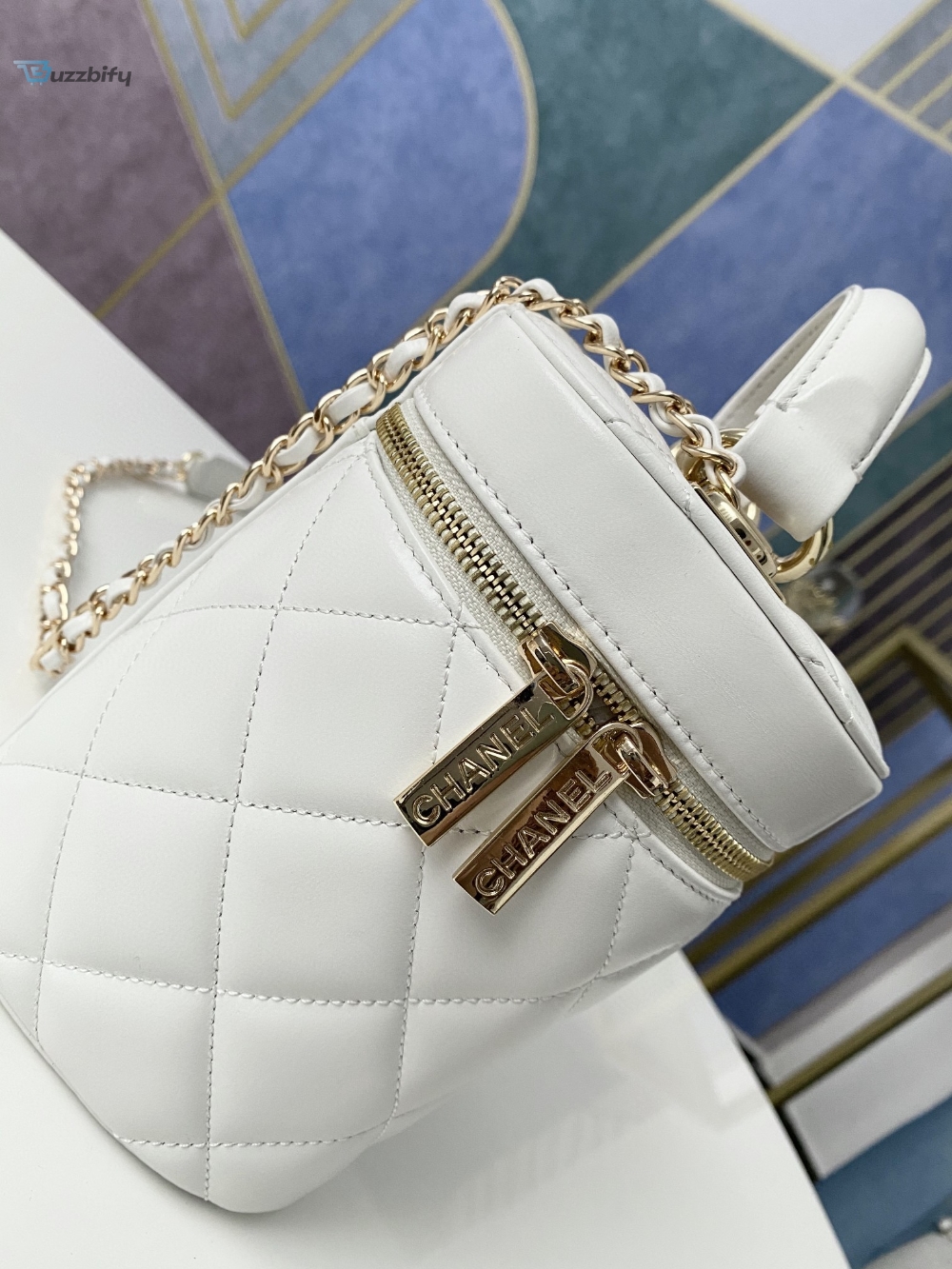 Chanel red Vanity Case Gold Hardware White For Women, Women’s Handbags, Shoulder Bags 9.4in/24cm 