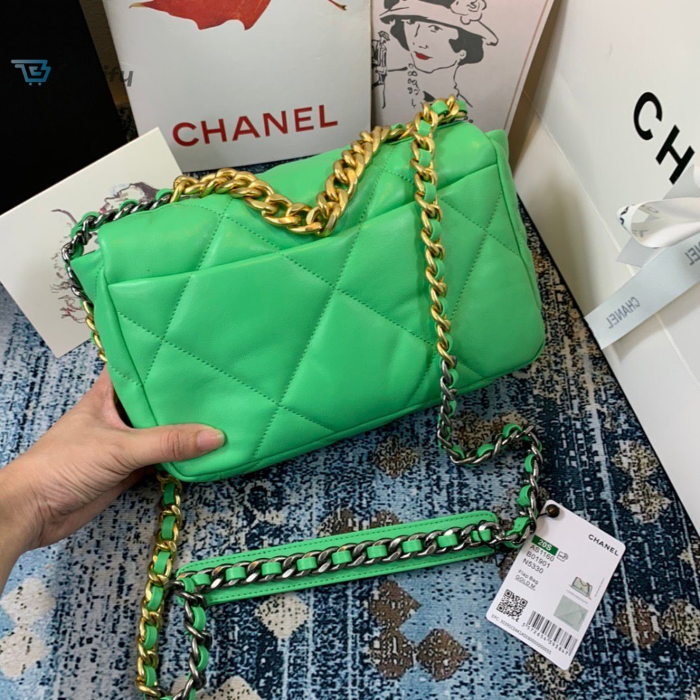 Chanel 19 Handbag 26Cm Green For Women As1160