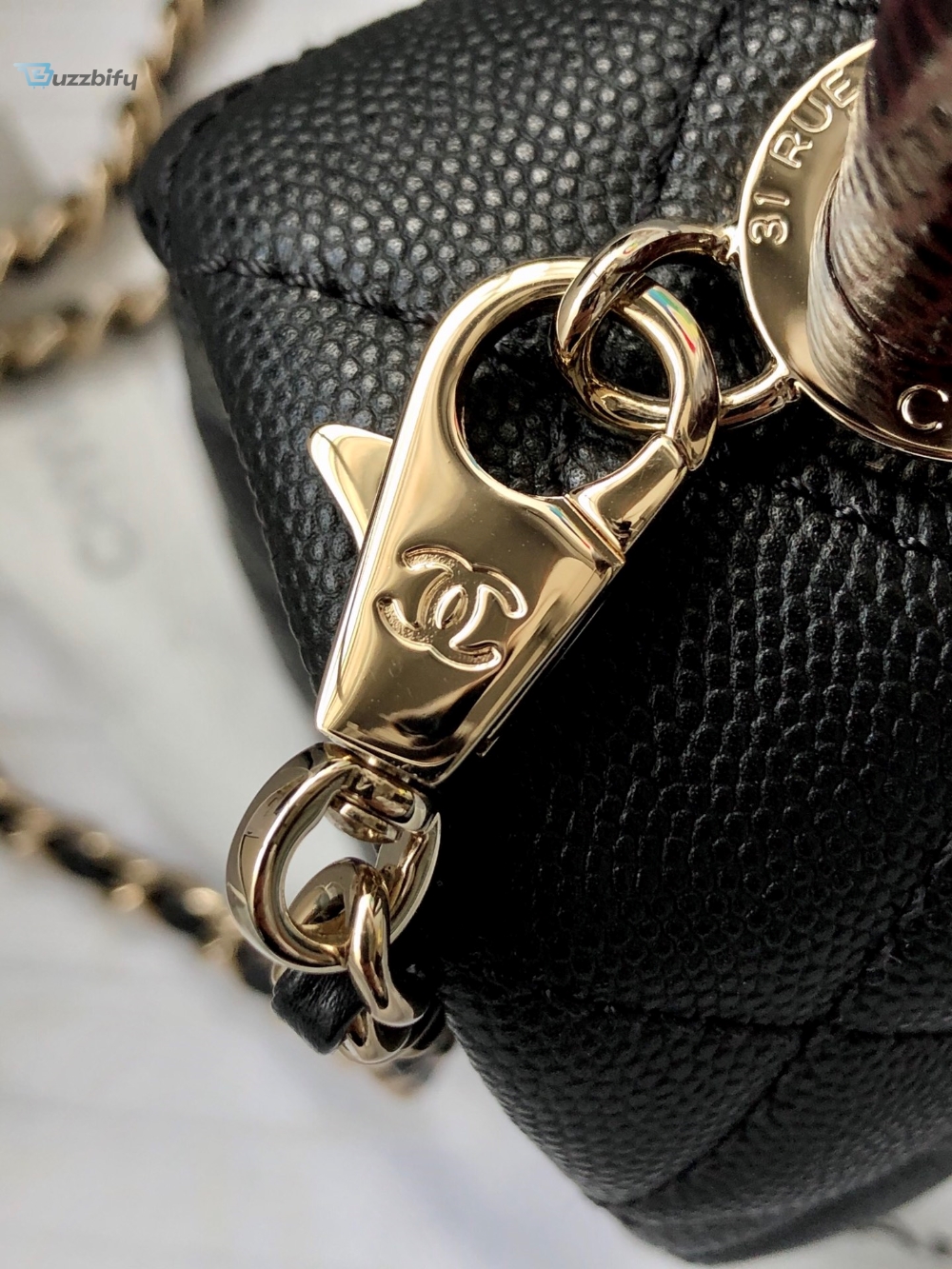 Chanel Classic Mini Flapbag Top Handle Black For Women 7.5In19cm 20 Chanel Classic Mini Flapbag Top Handle Black For Women 7.5in/19cm