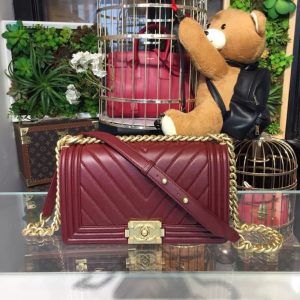 chanel Extra boy handbag gold toned hardware burgundy for women womens bags shoulder and crossbody bags 98in25cm a67086 buzzbify 1