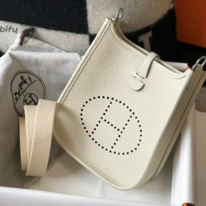 Preis für Second Hand Taschen Hermes Bora Bora Pocket Hand